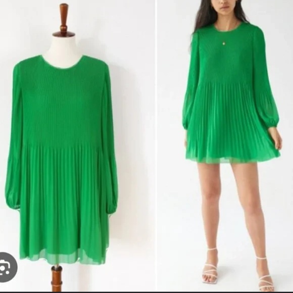 Aritzia Wilfred Daydreamer Mini Dress in Emerald Green - Size XS - Picture 1 of 4